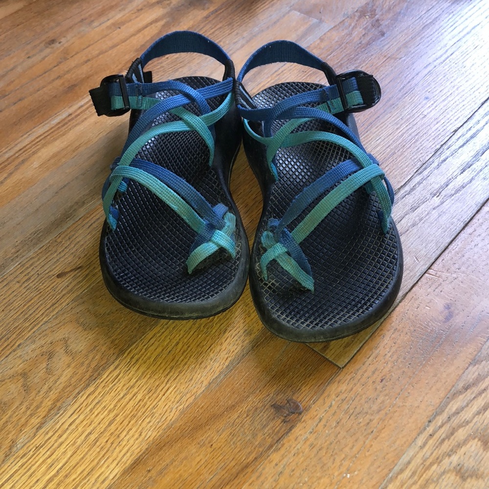 RARE light/royal blue double strap Chacos!